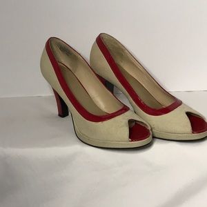 Bongo 9 1/2 peep toe heels